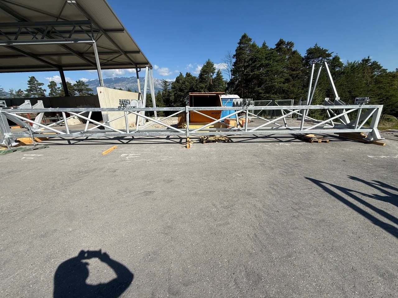 Stahlbau-Vormontage auf dem Montageplatz – ProMontagen AG